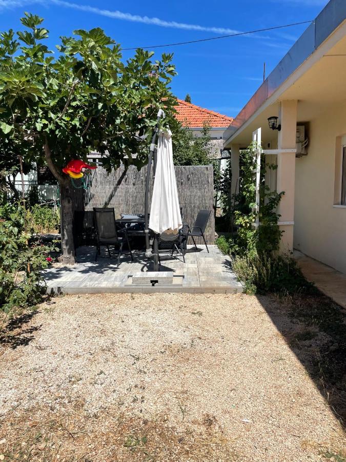 فيلا House Lovre زادار المظهر الخارجي الصورة
